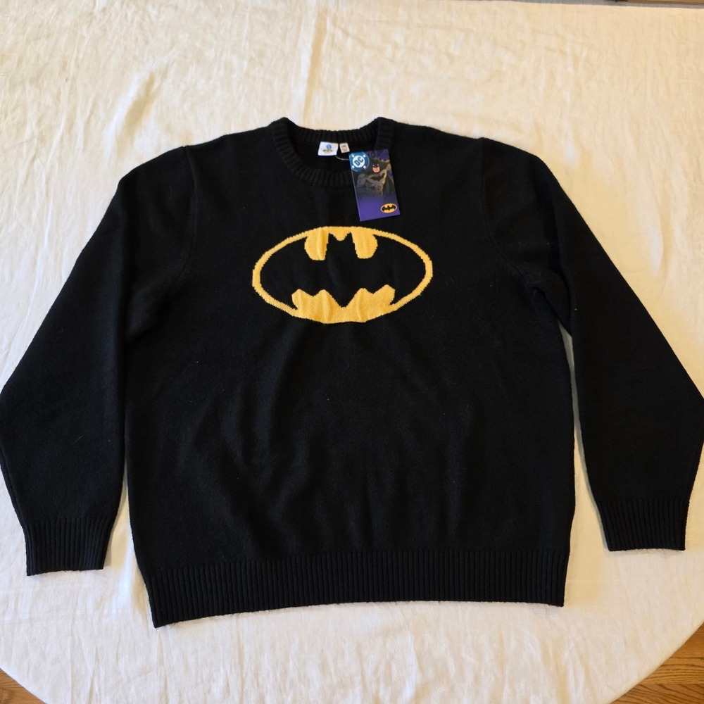 DC Comics Batman Mens Black Knit Sweater Yellow Logo Crew Neck 2XL 4BATSA3461LB